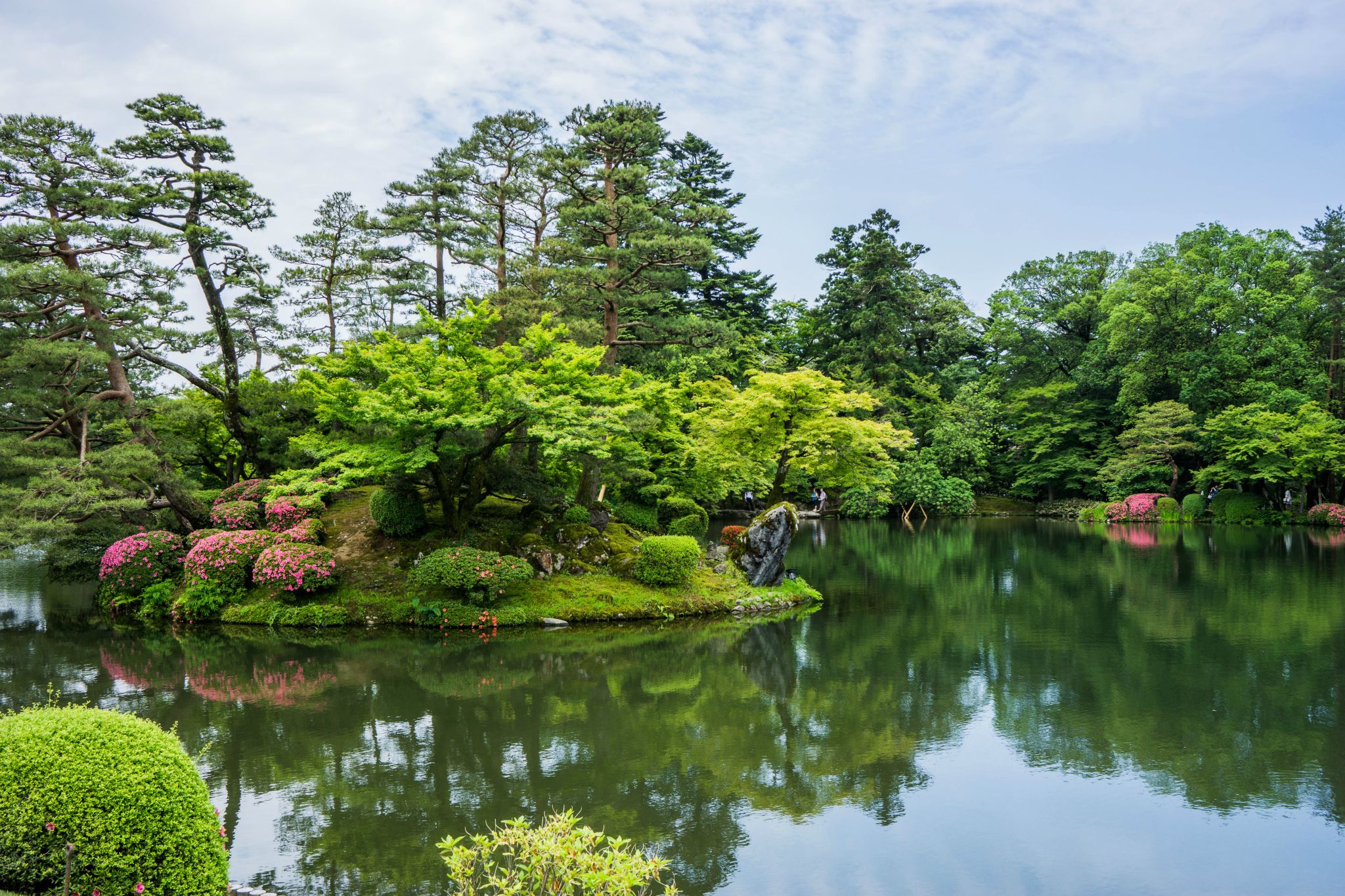 The Kenroku-en Gardens